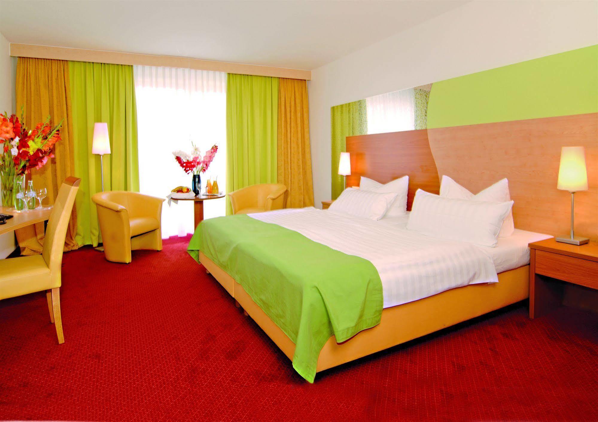 Hotel Central Bad Mergentheim Luaran gambar