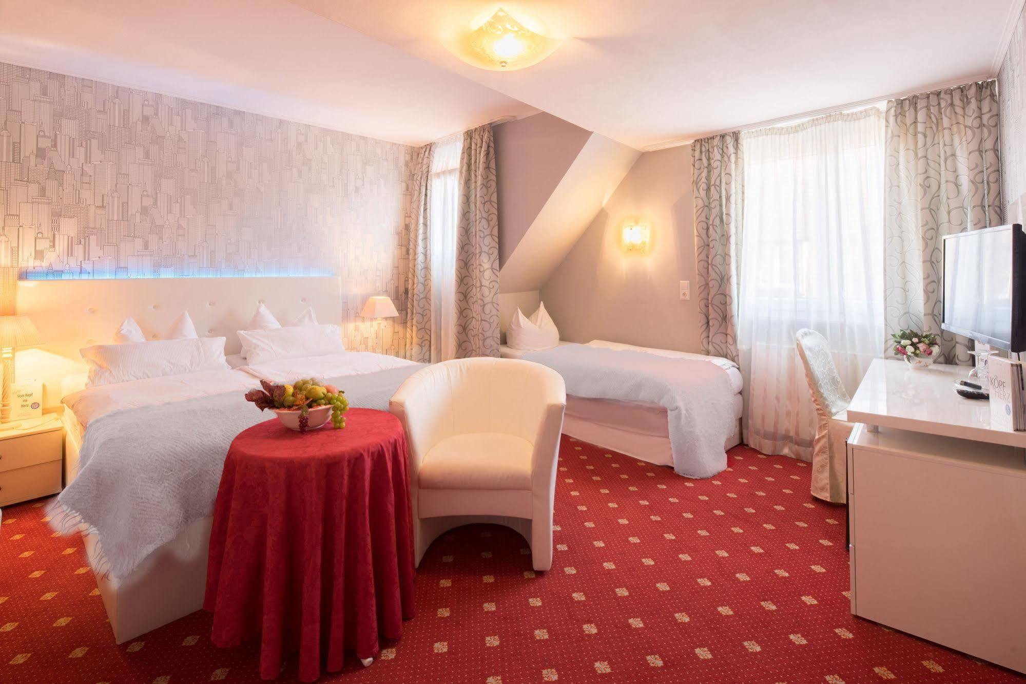 Hotel Central Bad Mergentheim Luaran gambar